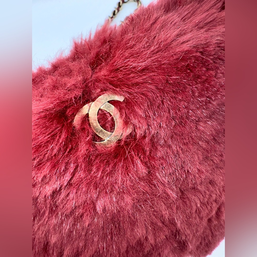 Chanel Vintage Rabbit Fur Coco Mark Chain Shoulder Bag - Picture 11 of 16